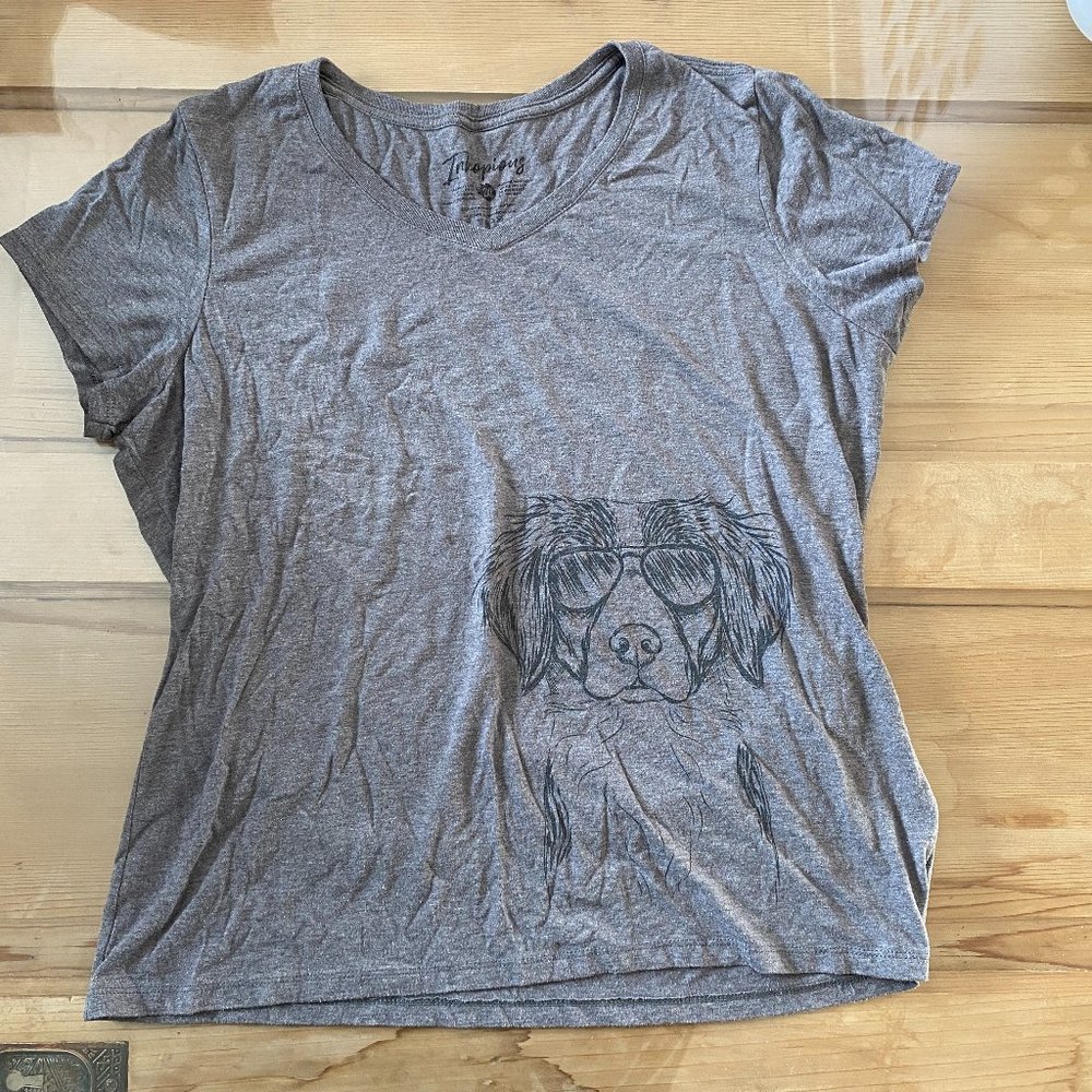 LIKE NEW Dog Graphic Tee